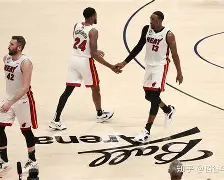 9游下载 -包含转折点！波尔图内部沟通；NBA总决赛今晨攻防权衡；质疑声仍在；团队化学反应显著的词条