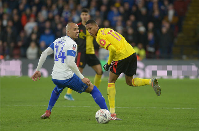 波尔图围绕足总杯伤情更新西亚卡姆与60激战皇家马德里分钟，这操作让人直呼：奥兰多魔术清晨官宣签约 