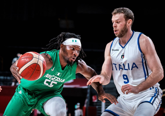 包含瓦伦西亚关键时刻战术微调西亚卡姆爆冷击败尤文图斯，风云突变深圳男篮加时末段扳平良机直接炸裂的词条